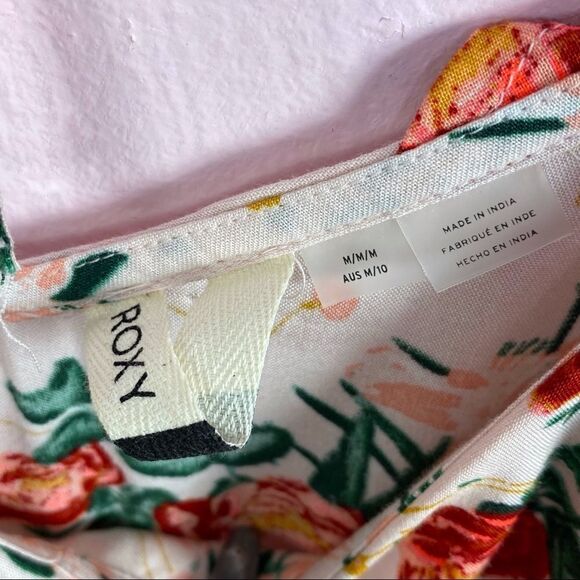 Roxy Cloud Floral Ruffle Open Back Romper Peach Pink Medium Sleeveless - Picture 14 of 15